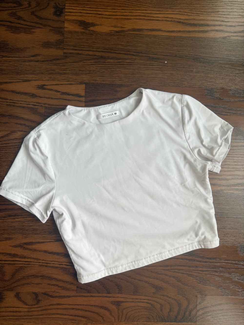 Women's Short Sleeve White Cropped Tee